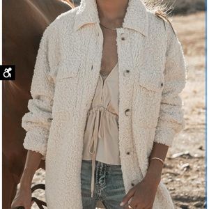 Joley Jacket- Color Cream. Size Medium. NWOT